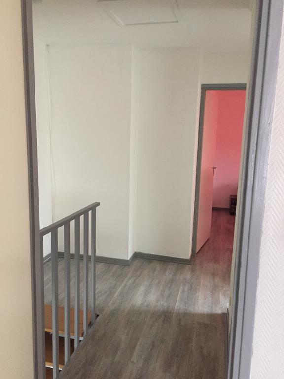 Au Pied De La Roche Apartment Ngoại thất bức ảnh
